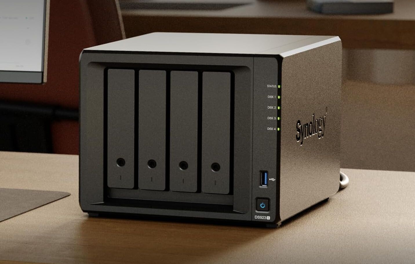 Synology NAS-04