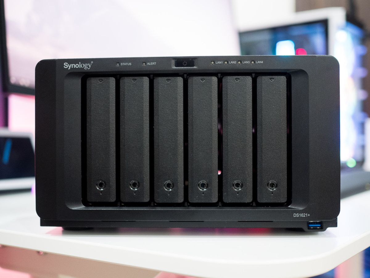 Synology NAS-06